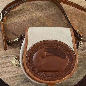Dooney & Bourke Vintage Cream Duck Bag
